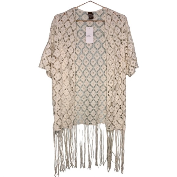 NWT Raj Crochet Top - Picture 1 of 4